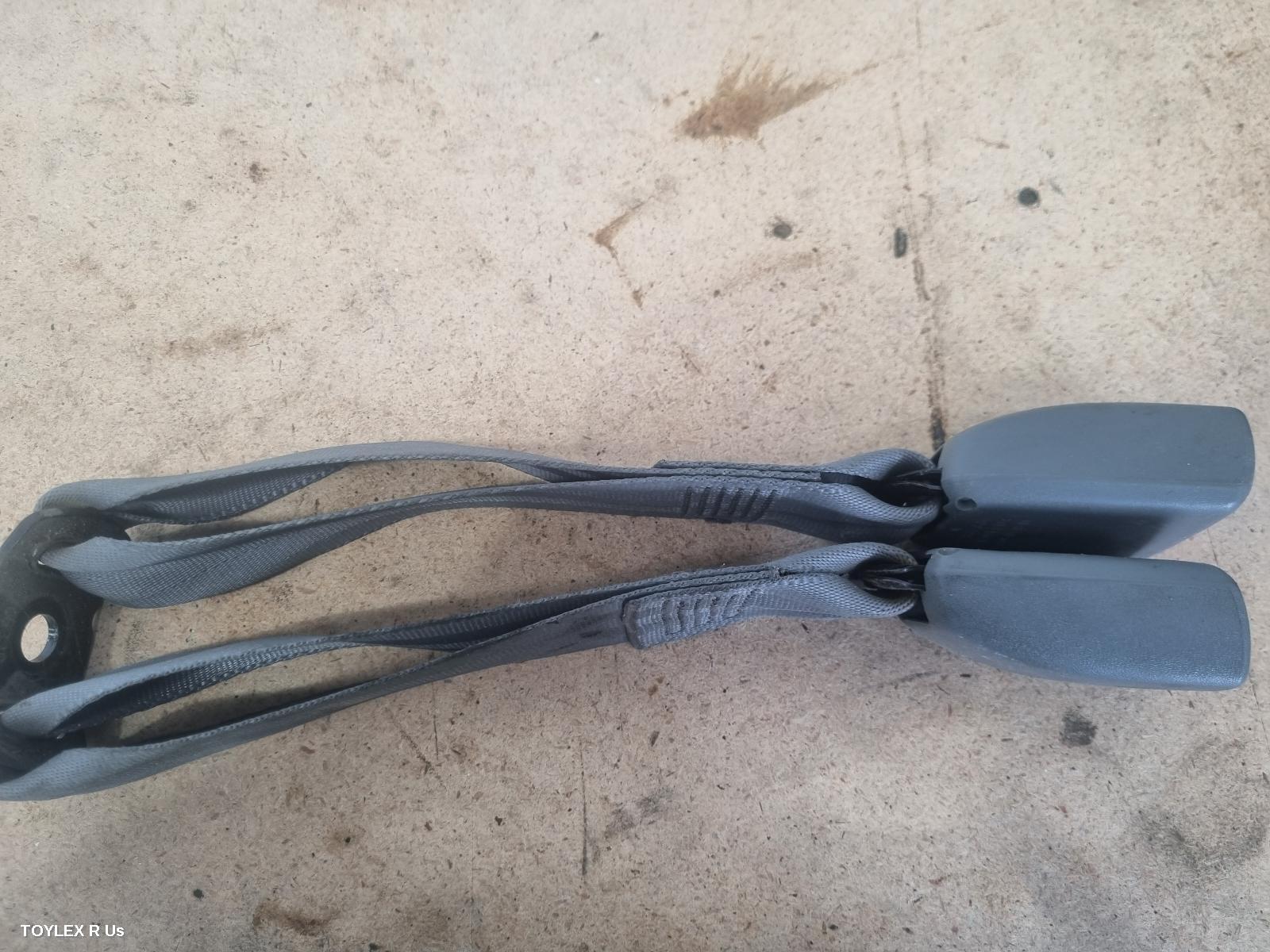 TOYOTA HILUX 2007 Seatbelt/Stalk CENTRE REAR, SEAT BELT STALK ONLY, DUAL CAB, W/ INTEGRATED RH STALK, LIGHT GREY