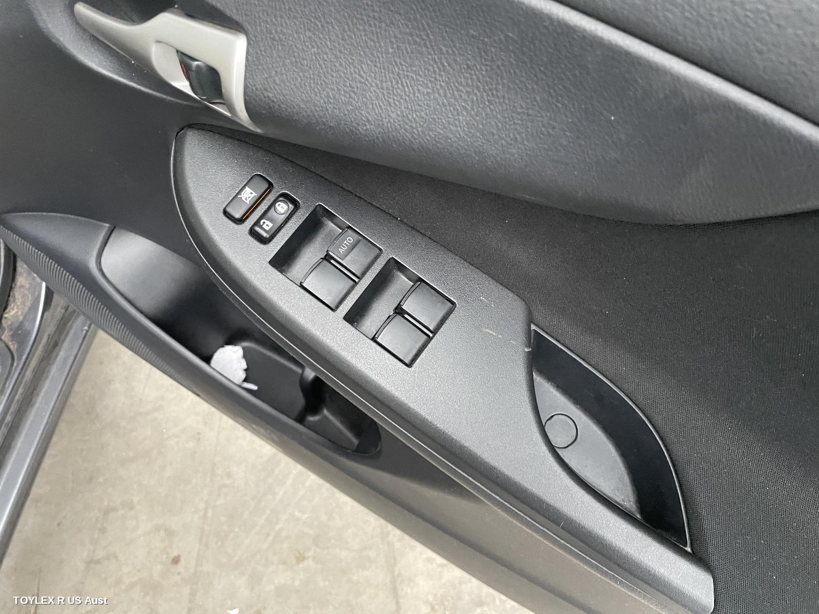 TOYOTA COROLLA 2011 Pwr Dr Wind Switch RH FRONT (MASTER SWITCH), 4 DOOR TYPE, ZRE152