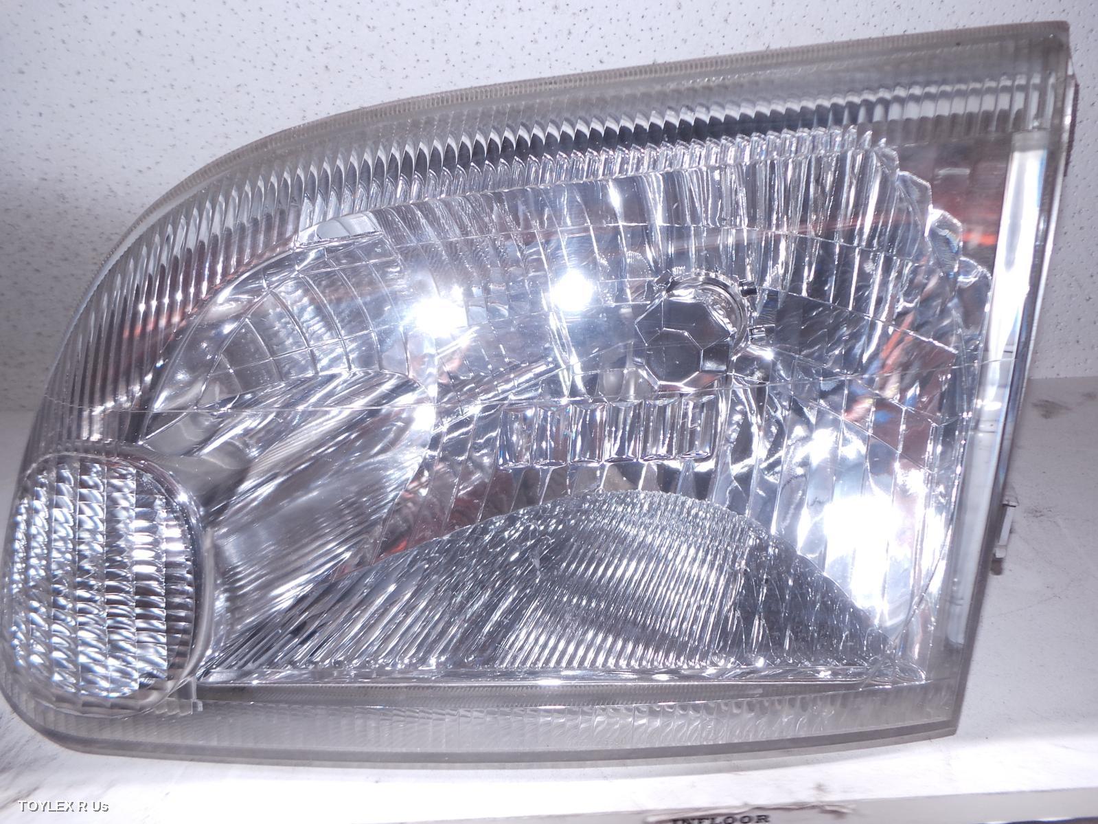 TOYOTA HIACE 2002 Left Headlamp VAN, JAP TYPE, LENS# 26-89, 97-05 (NZ ONLY)