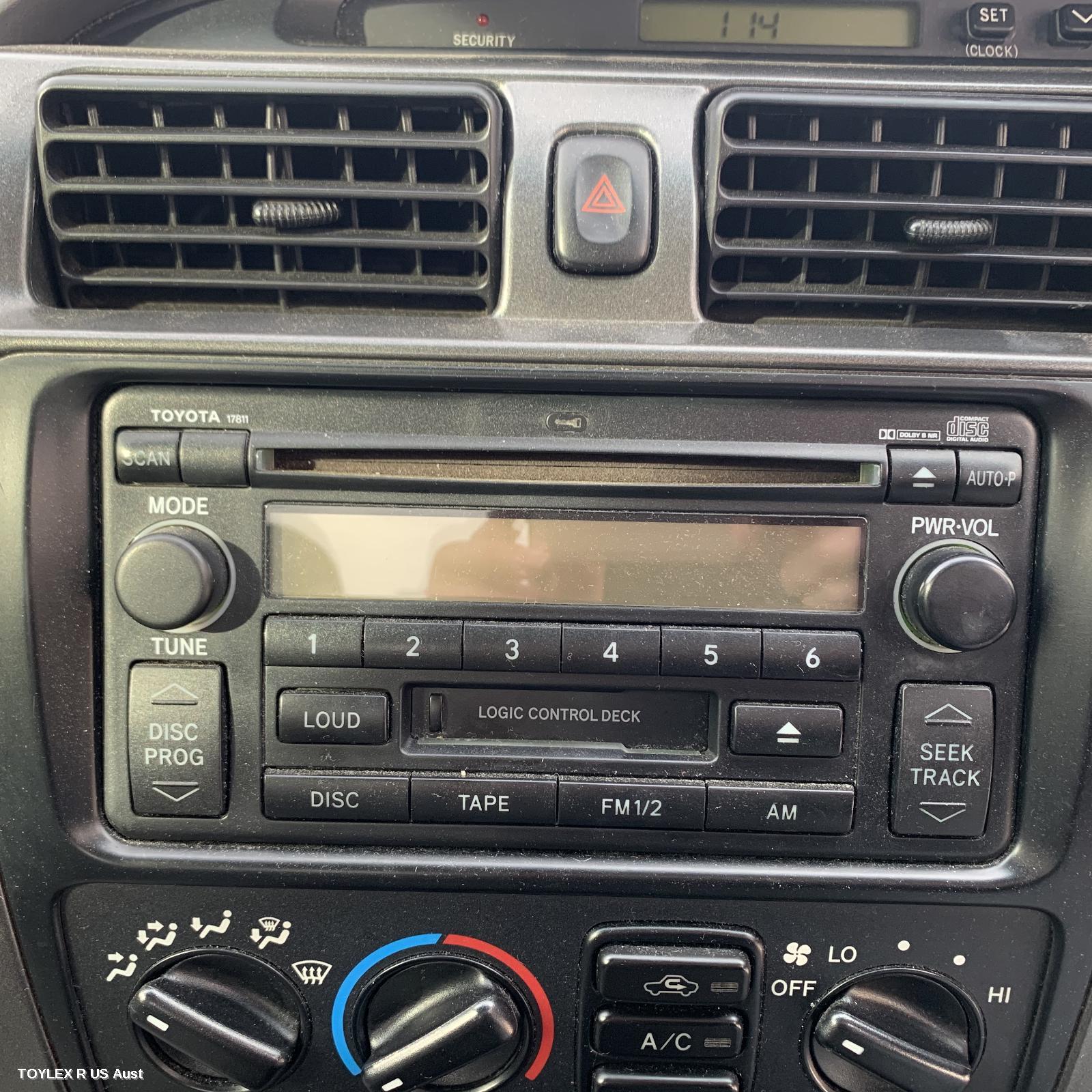 TOYOTA AVALON 2003 Radio/Cd/Dvd/Sat/Tv CD PLAYER, MCX10R