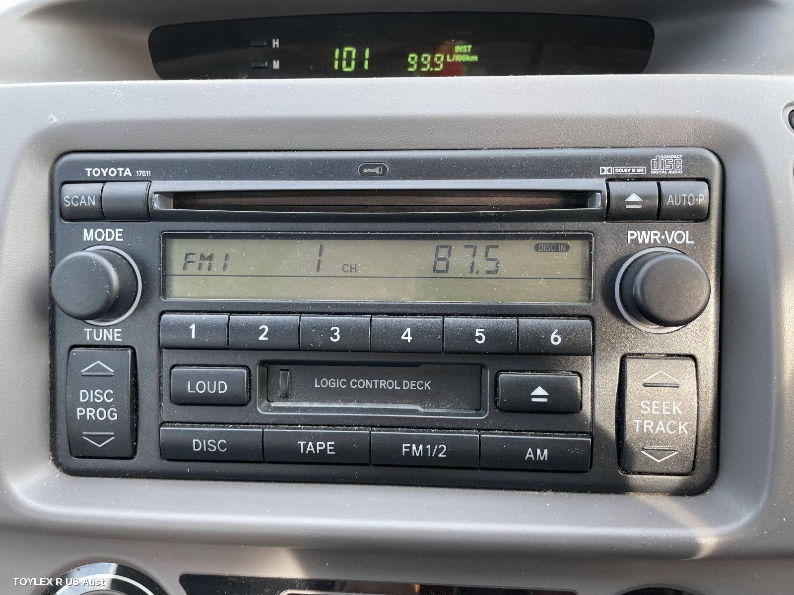 TOYOTA CAMRY 2004 Radio/Cd/Dvd/Sat/Tv SINGLE DISC CD PLAYER (P/N ON FACE 17811), SK36
