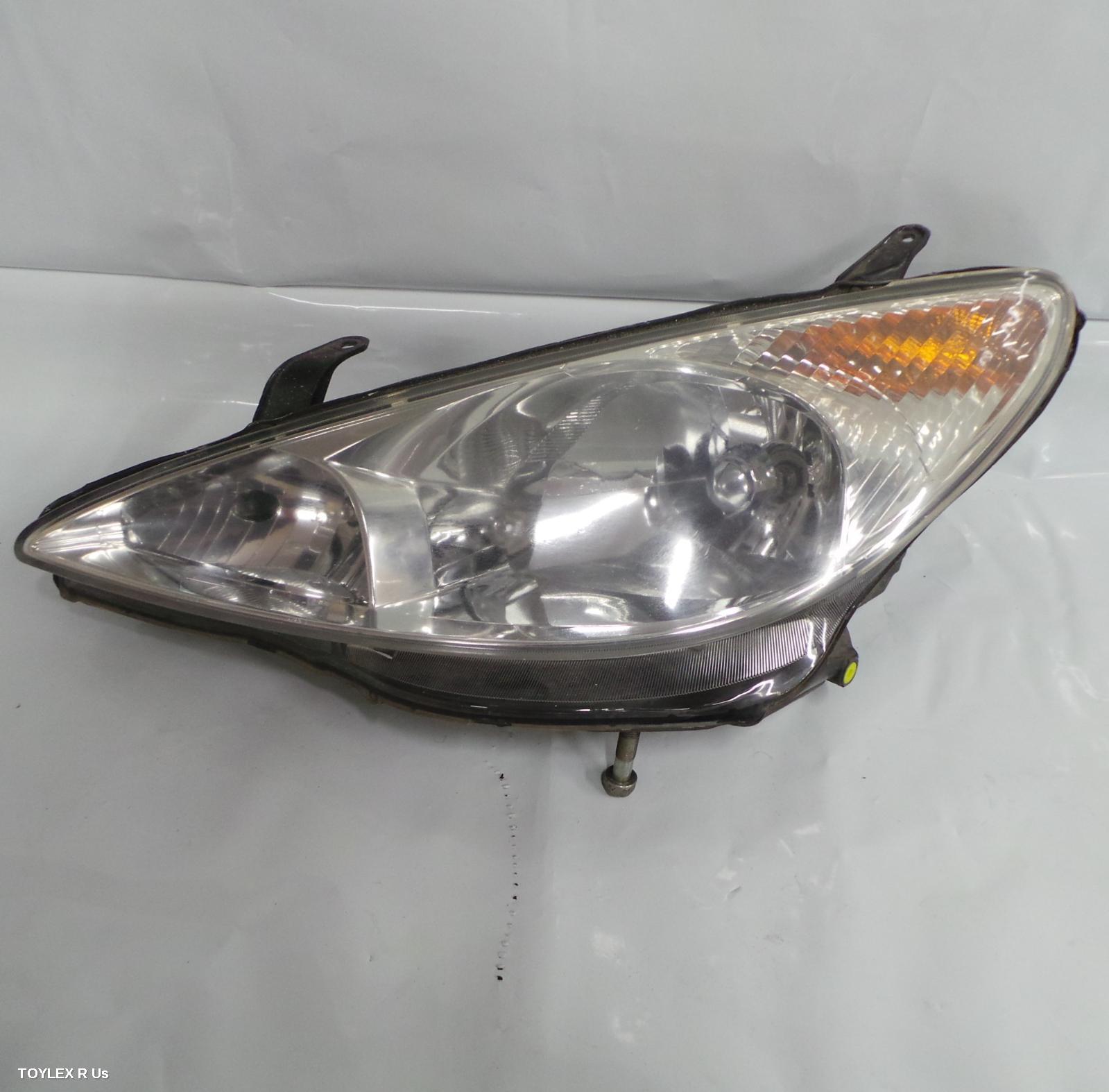 TOYOTA ESTIMA 2002 Left Headlamp XR30/XR40, CHROME, HID TYPE, LENS# 28.131, 00-03 (IMPORT)