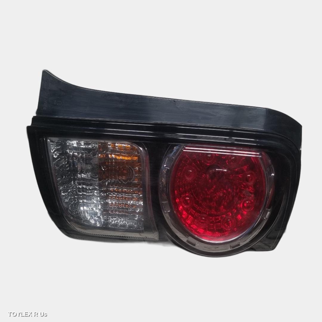 TOYOTA RUKUS 2013 Right Taillight AZE151R
