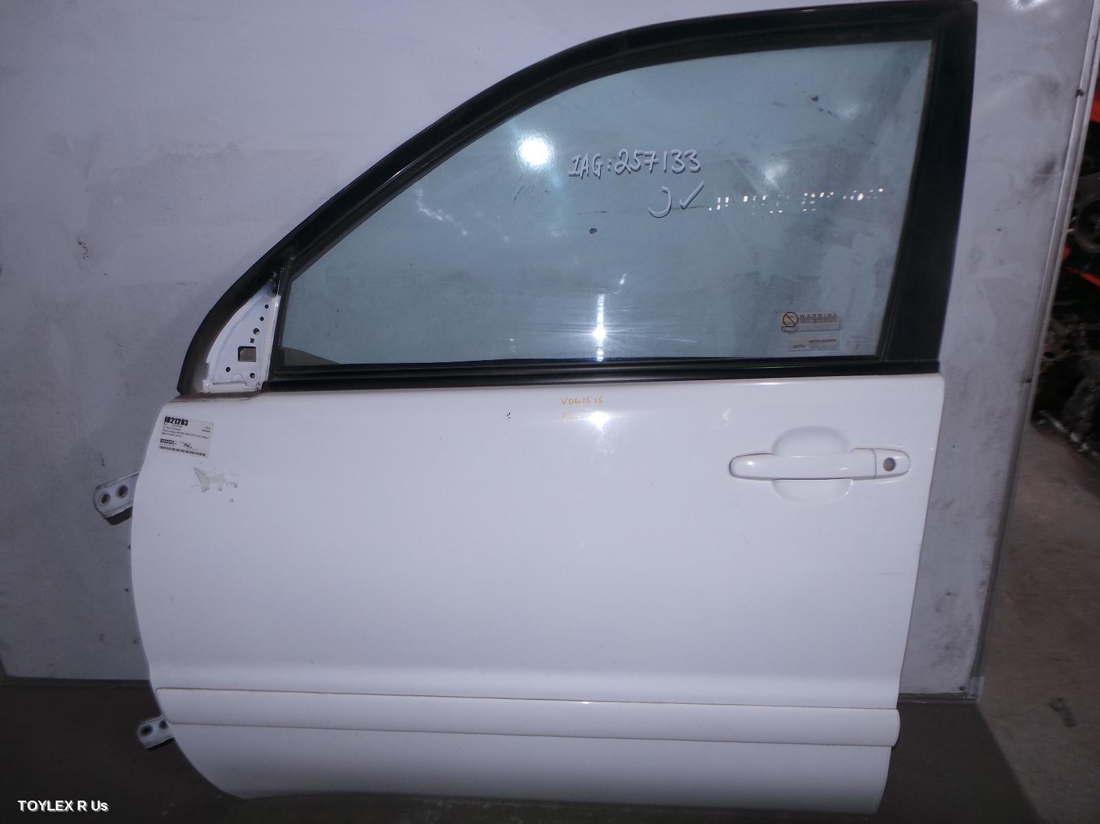 TOYOTA KLUGER 2003 Left Front Door MCU28R