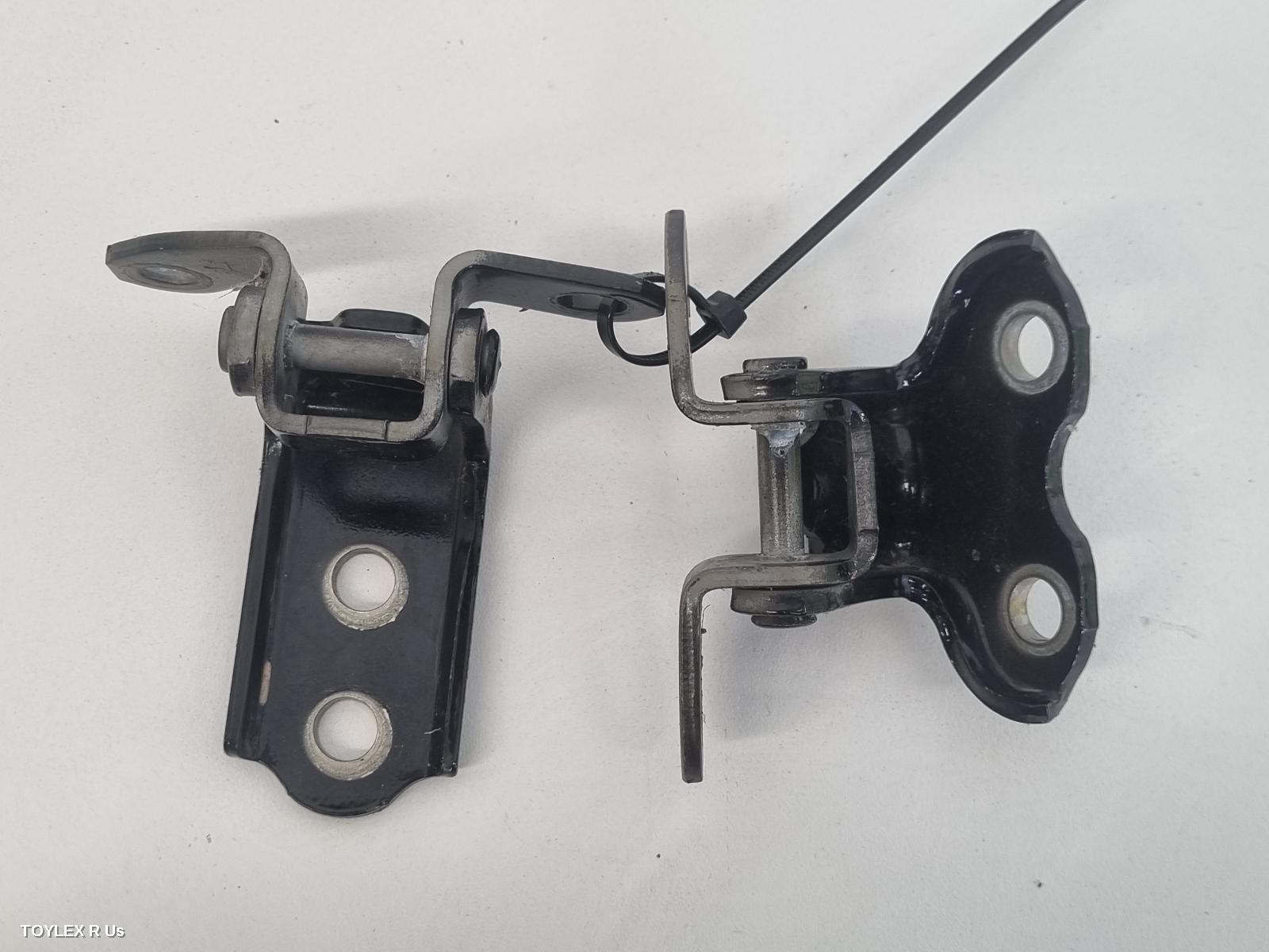 TOYOTA KLUGER 2014 Door Hinge/Runner XU50 SERIES