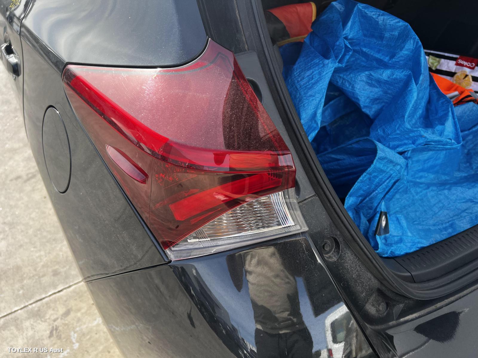 TOYOTA COROLLA 2016 Left Taillight ZRE182R/ZWE186R, HATCH