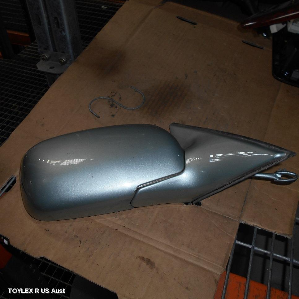 TOYOTA CAMRY 2003 Right Door Mirror SK36, COLOUR CODED