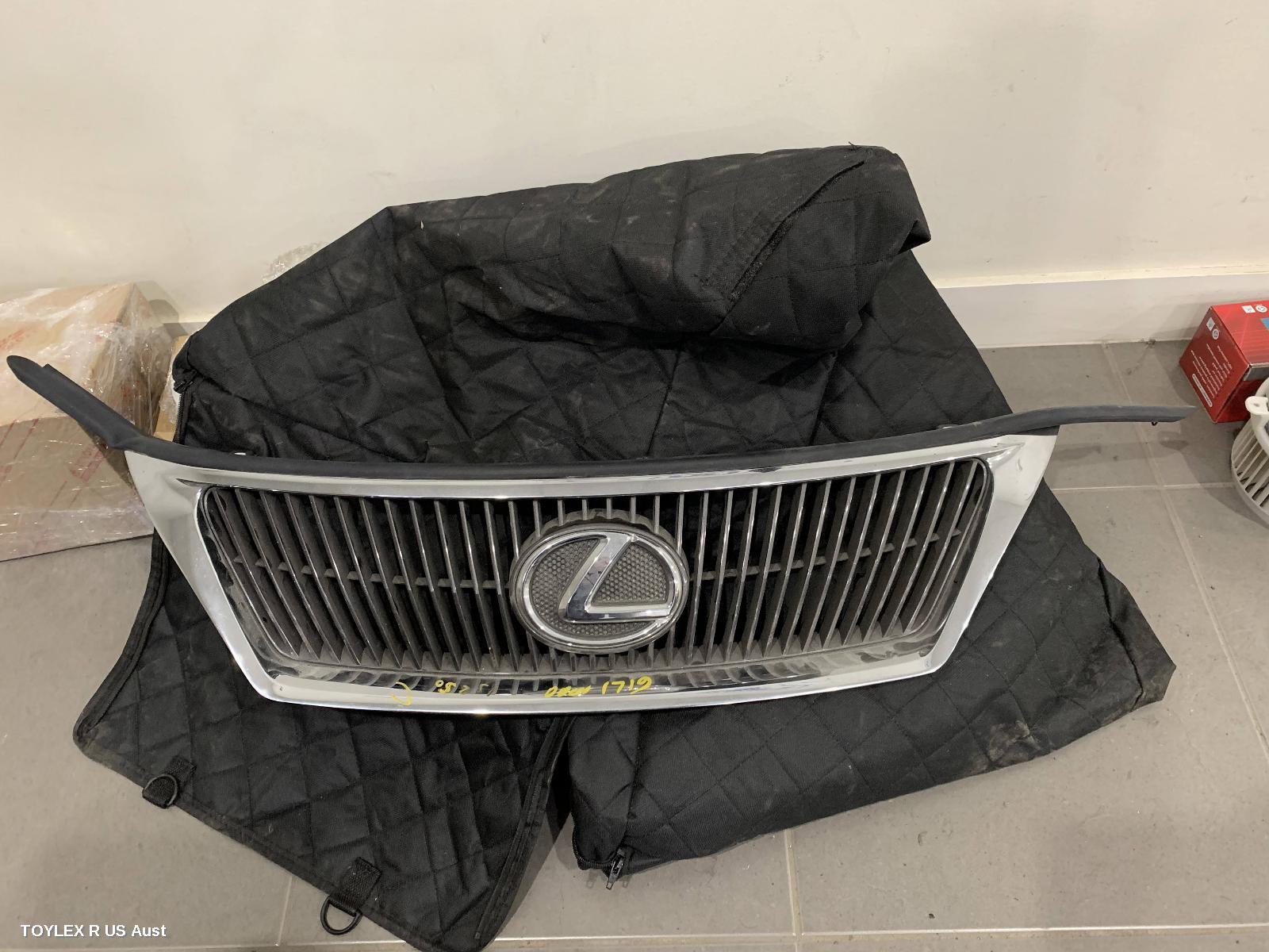 LEXUS IS250/IS250C 2010 Grille IS250C, RADIATOR GRILLE, GSE20R, NON PRE-CRASH SYSTEM TYPE