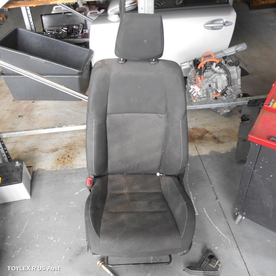 TOYOTA COROLLA 2015 Complete Interior ZRE182R, HATCH