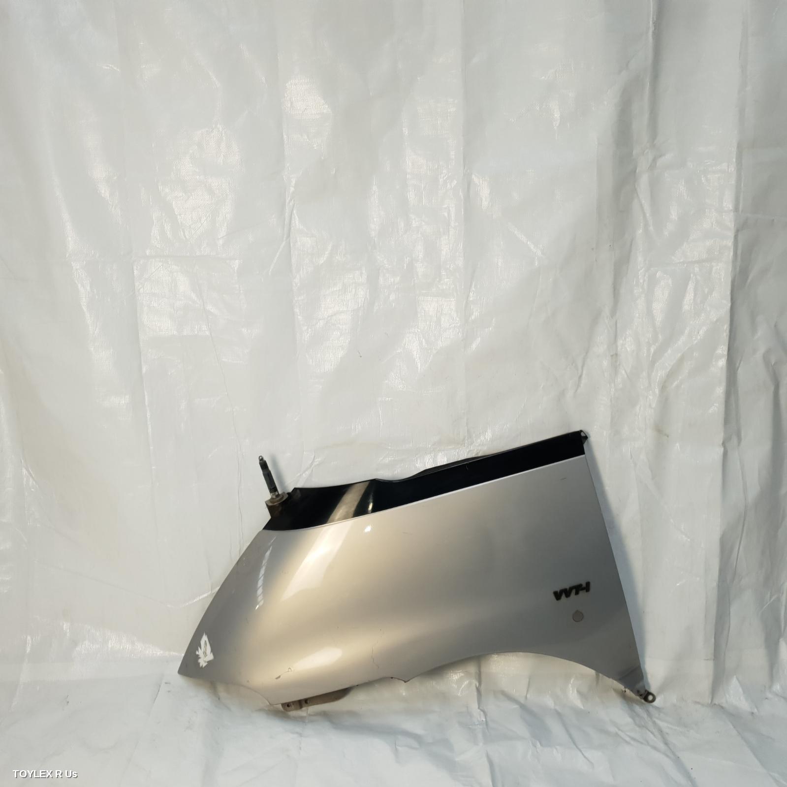 TOYOTA ESTIMA 1995 Left Guard NARROW BODY TYPE, 91-99 (IMPORT)