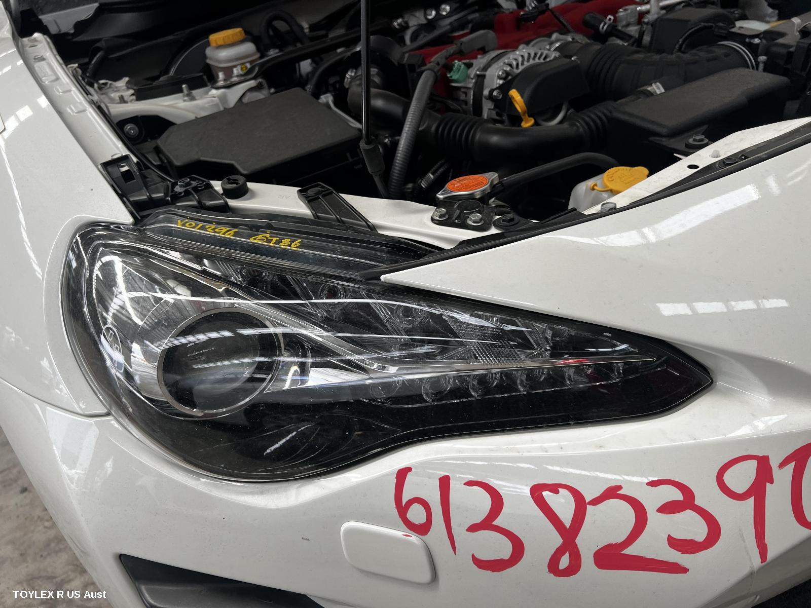 TOYOTA 86 2017 Right Headlamp ZN6, LED TYPE