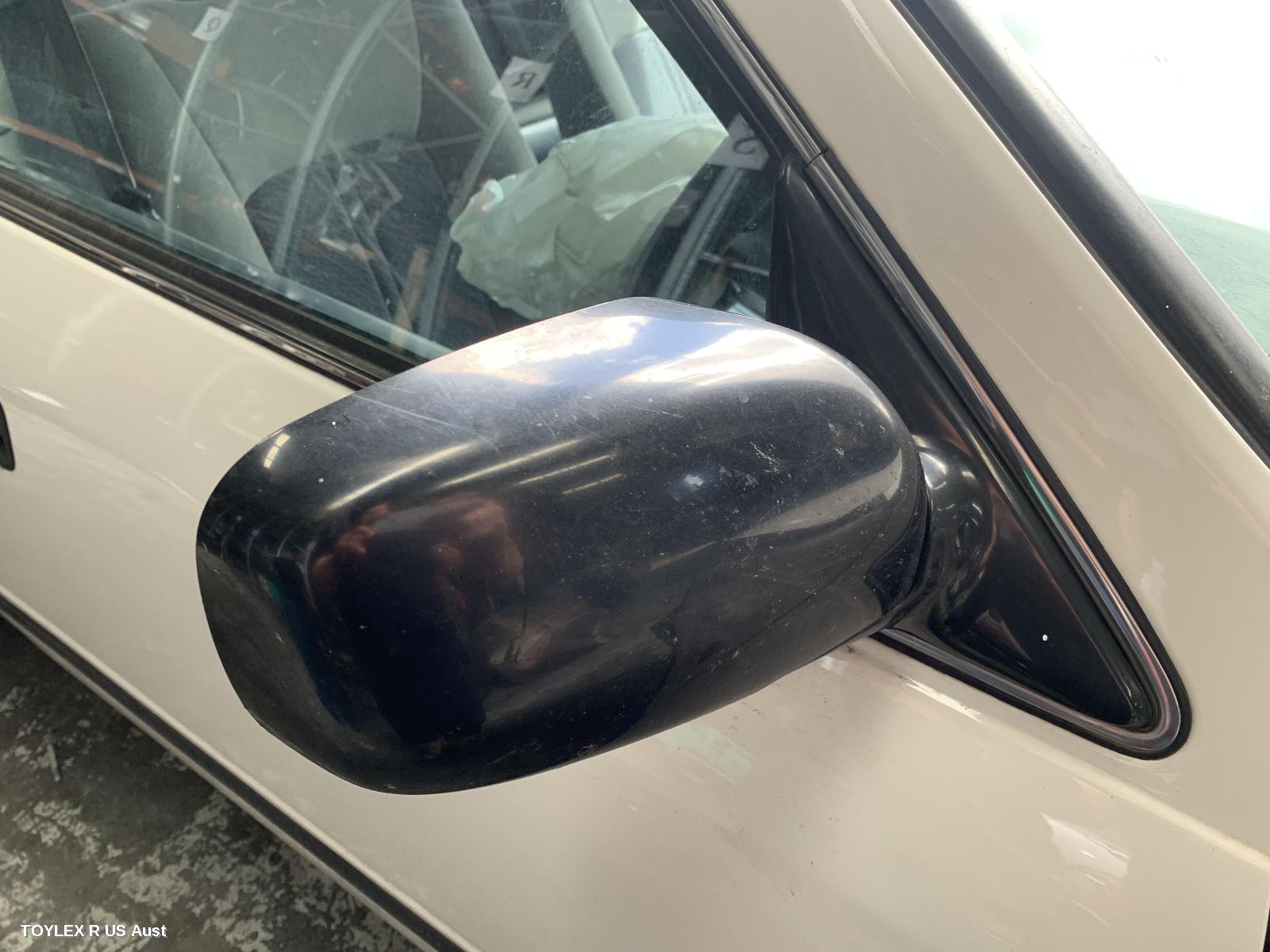 TOYOTA CAMRY 2001 Right Door Mirror SK20, POWER, BLACK