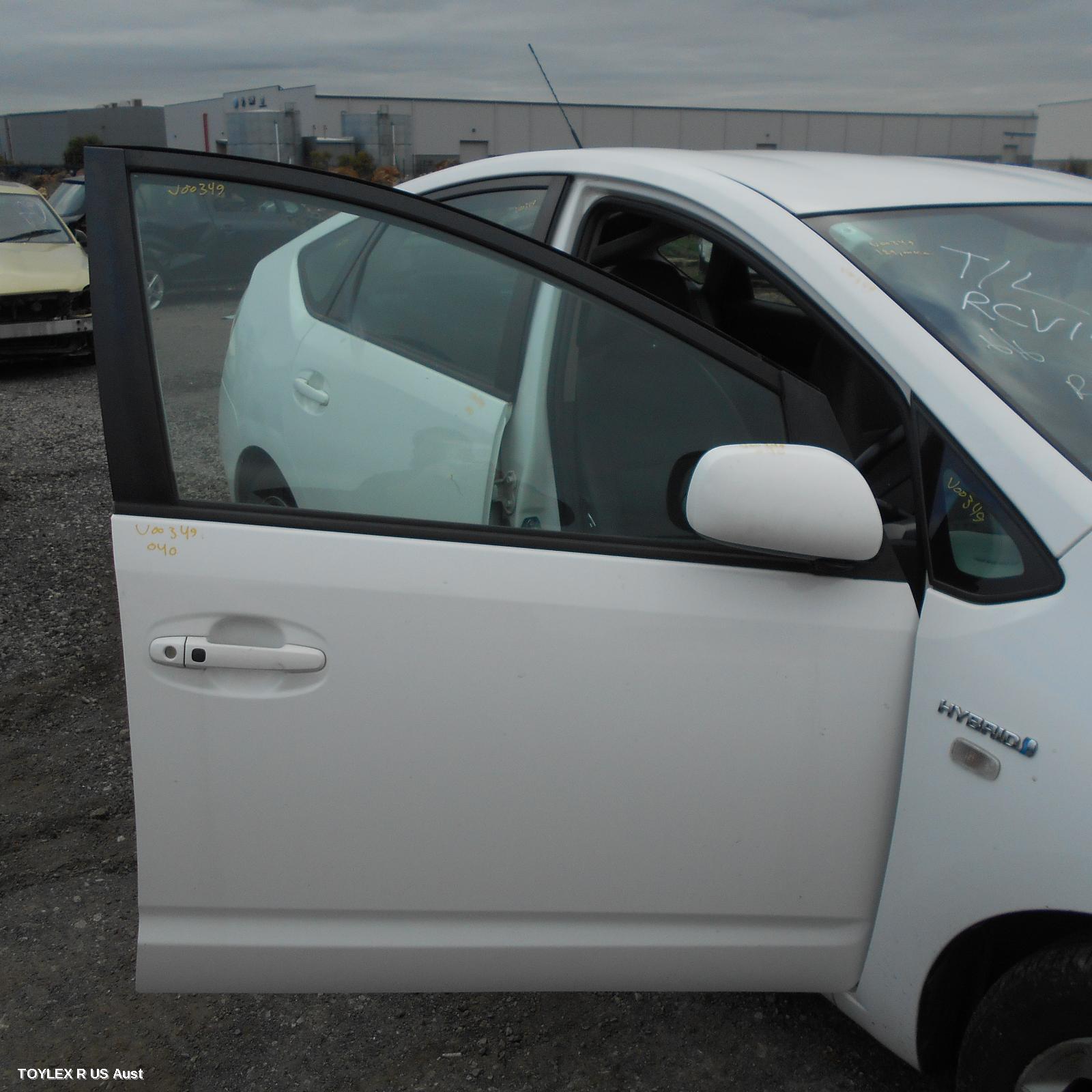 TOYOTA PRIUS 2006 Right Front Door NHW20R