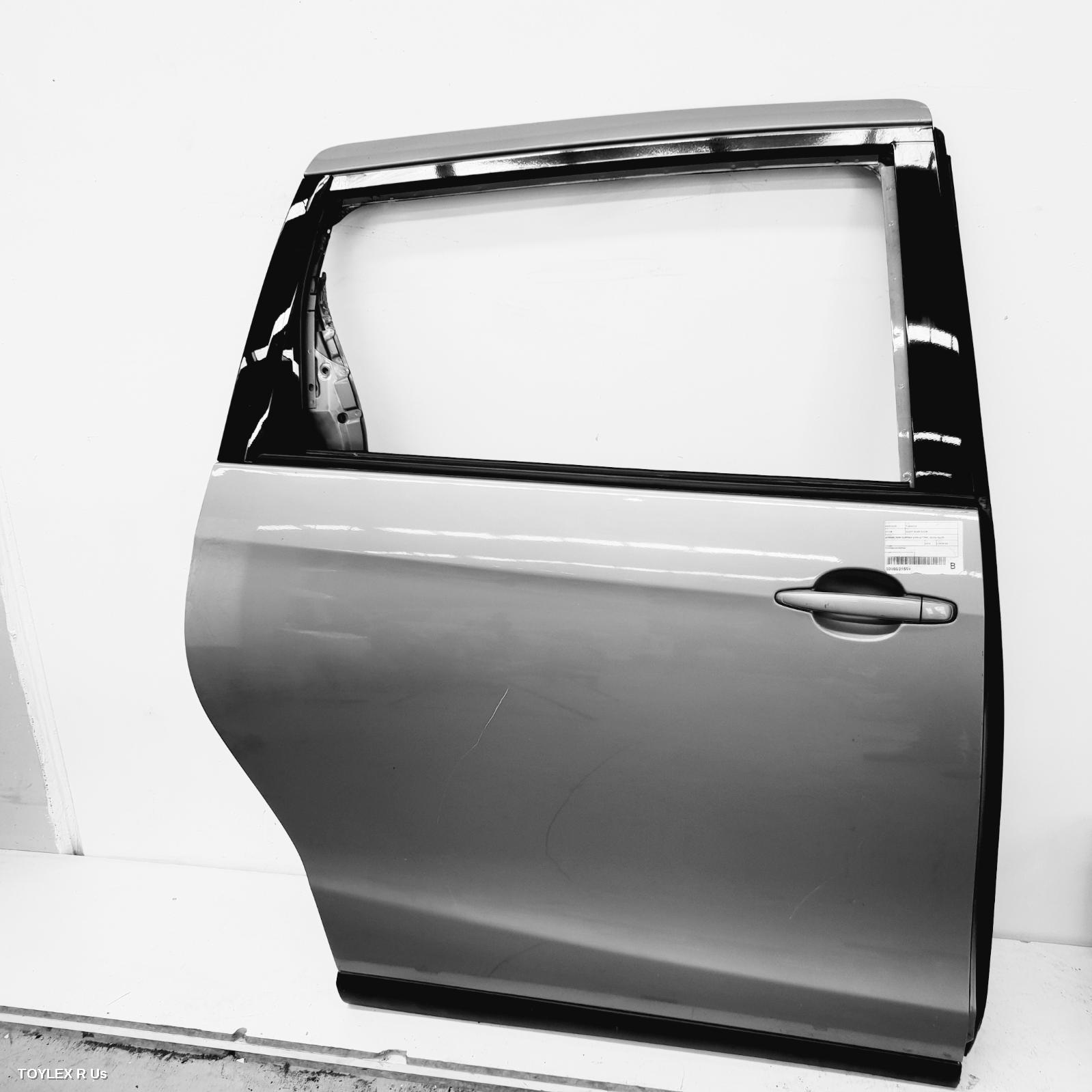 TOYOTA TARAGO 2014 Right Rear Door Sliding ACR50R, NON CURTAIN AIRBAG TYPE