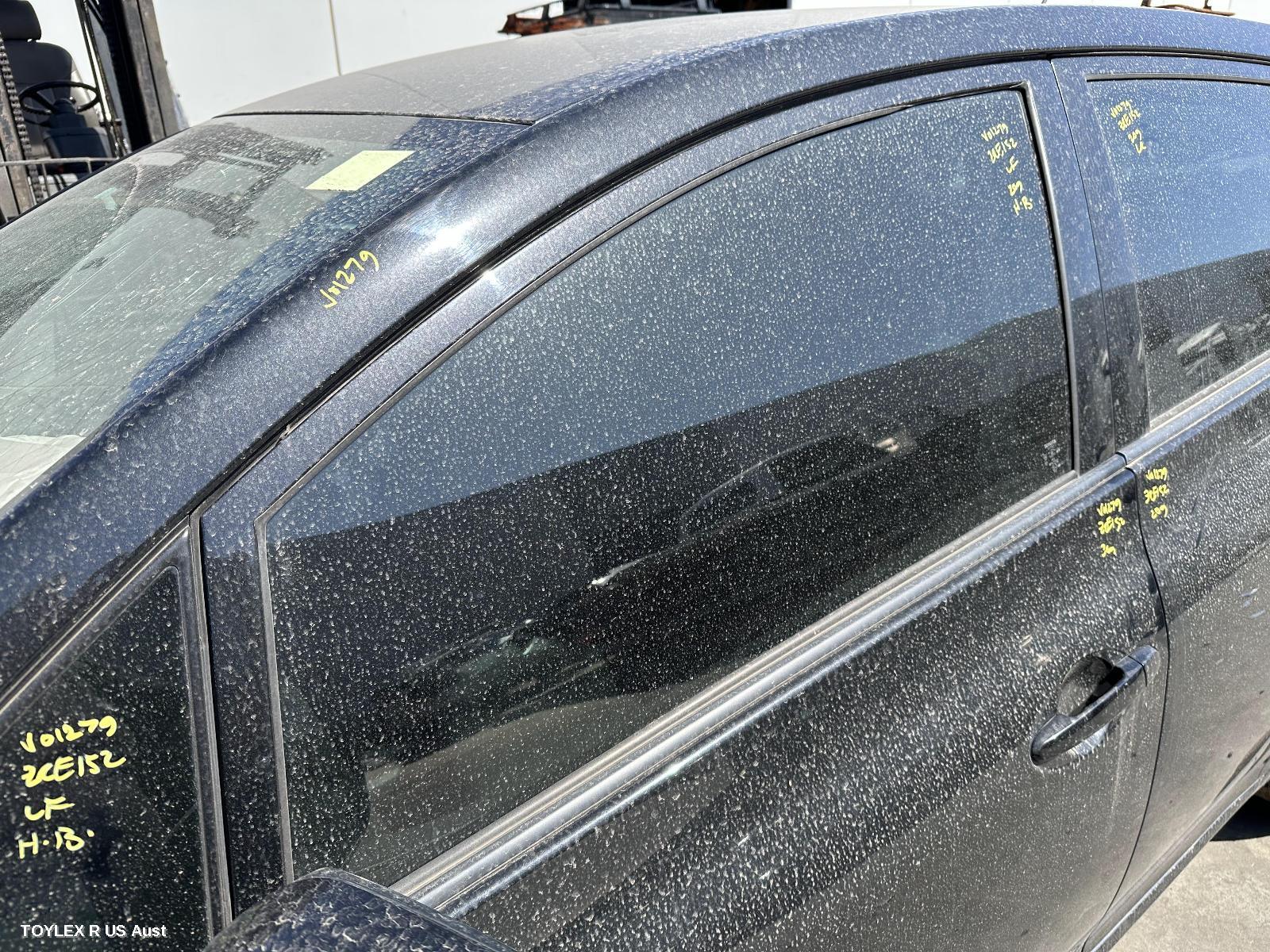 TOYOTA COROLLA 2010 Left Front Door Window ZRE152R, HATCH