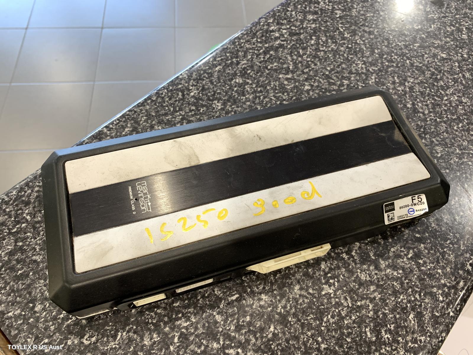 LEXUS RC 2017 Radio/Cd/Dvd/Sat/Tv USC10R, AMPLIFIER