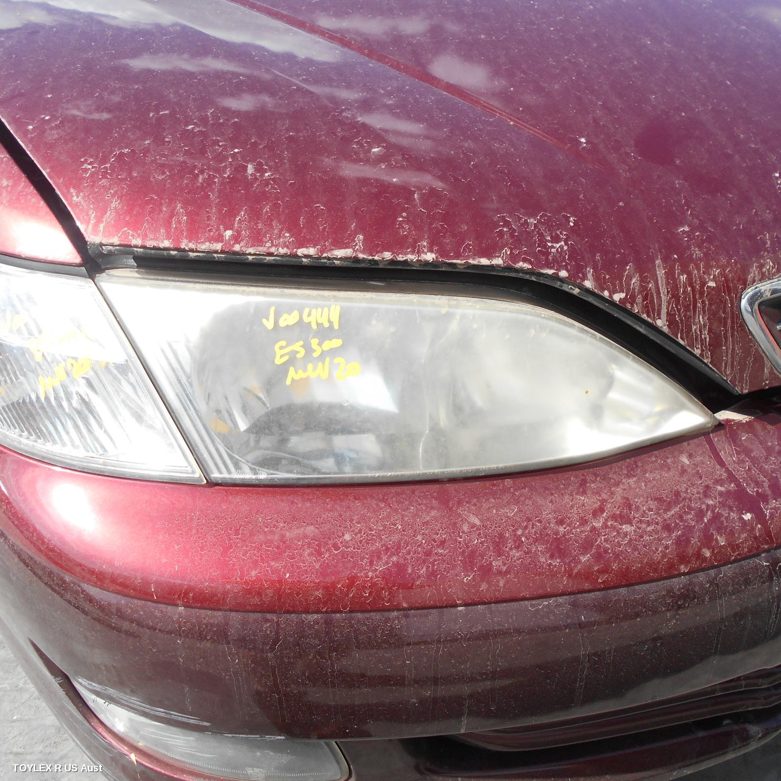 LEXUS ES300 (92-05) 1999 Right Headlamp MCV20