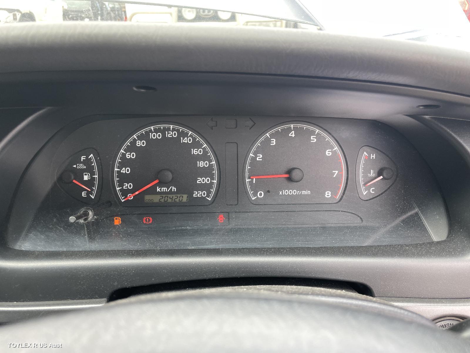 TOYOTA AVALON 2005 Instrument Cluster MCX10R