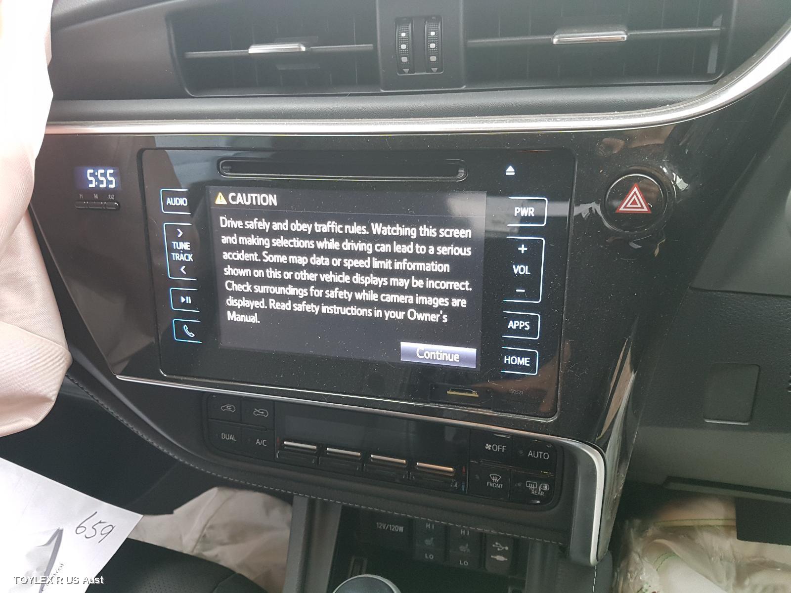 TOYOTA COROLLA 2017 Radio/Cd/Dvd/Sat/Tv 7IN TOUCH SCREEN (P/N ON FACE 100521), ZRE182R, HATCH