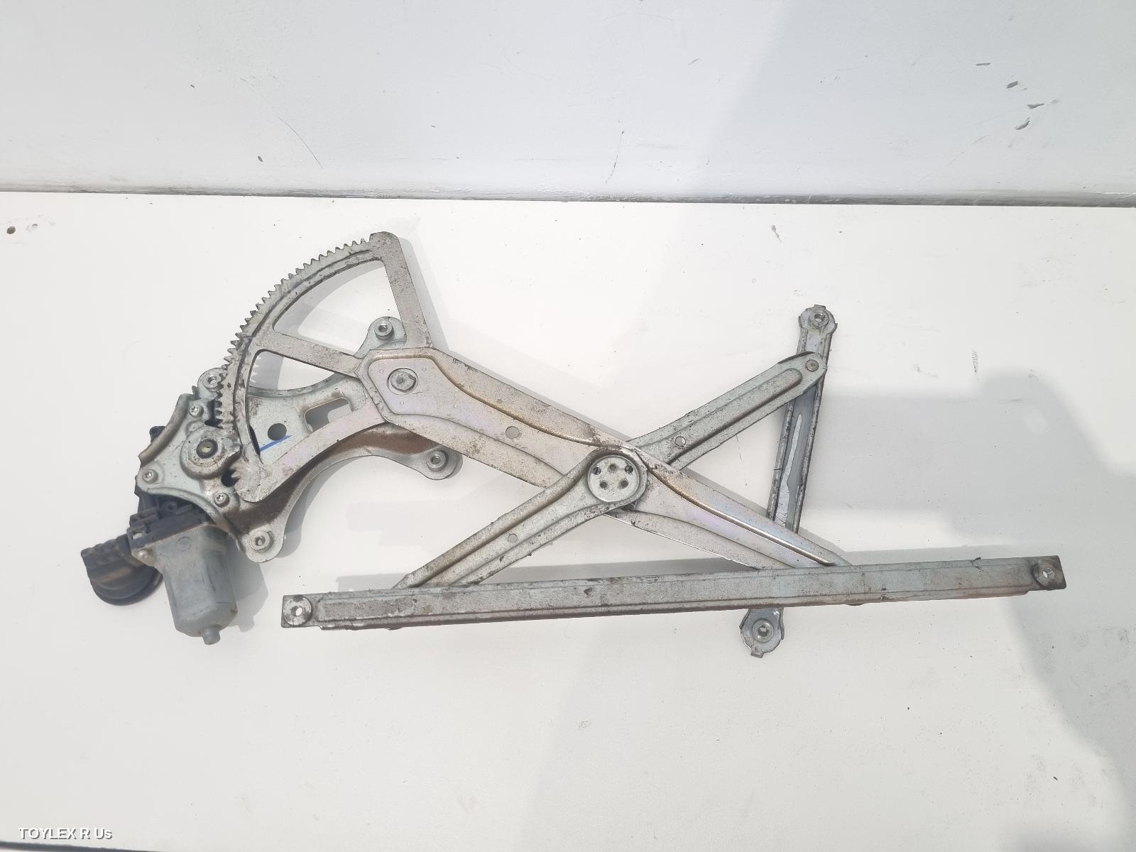 TOYOTA HILUX 2014 Right Front Window Reg/Motor POWER