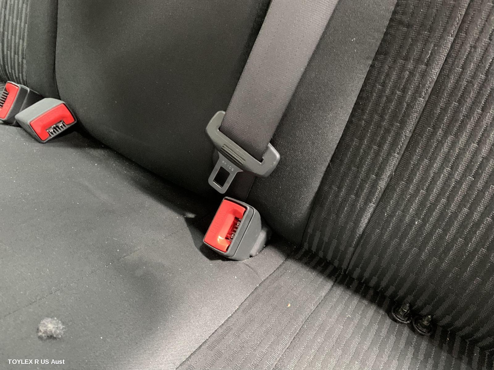 TOYOTA AURION 2012 Seatbelt/Stalk CENTRE REAR, SEAT BELT ONLY, GSV40R
