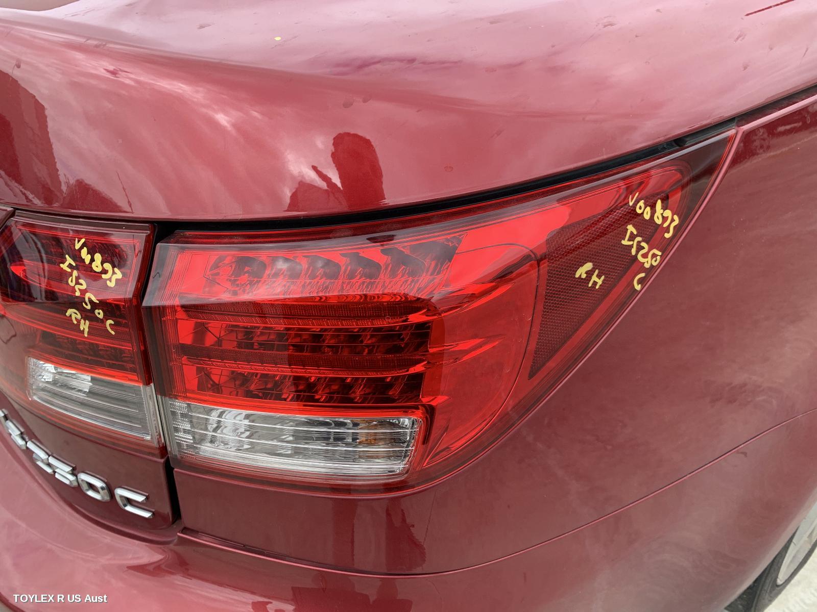 LEXUS IS250/IS250C 2010 Right Taillight IS250C, GSE20R, CABRIO