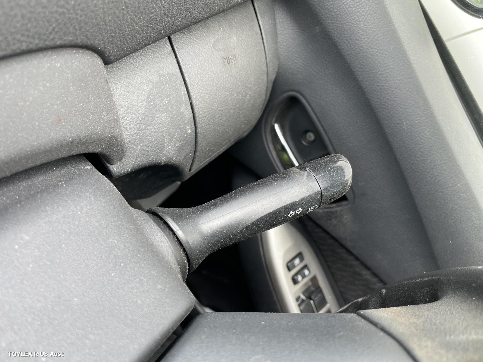 TOYOTA YARIS 2013 Combination Switch FLASHER/HEADLAMP SWITCH, HATCH/SEDAN, NON FOGLAMP TYPE, NCP9#