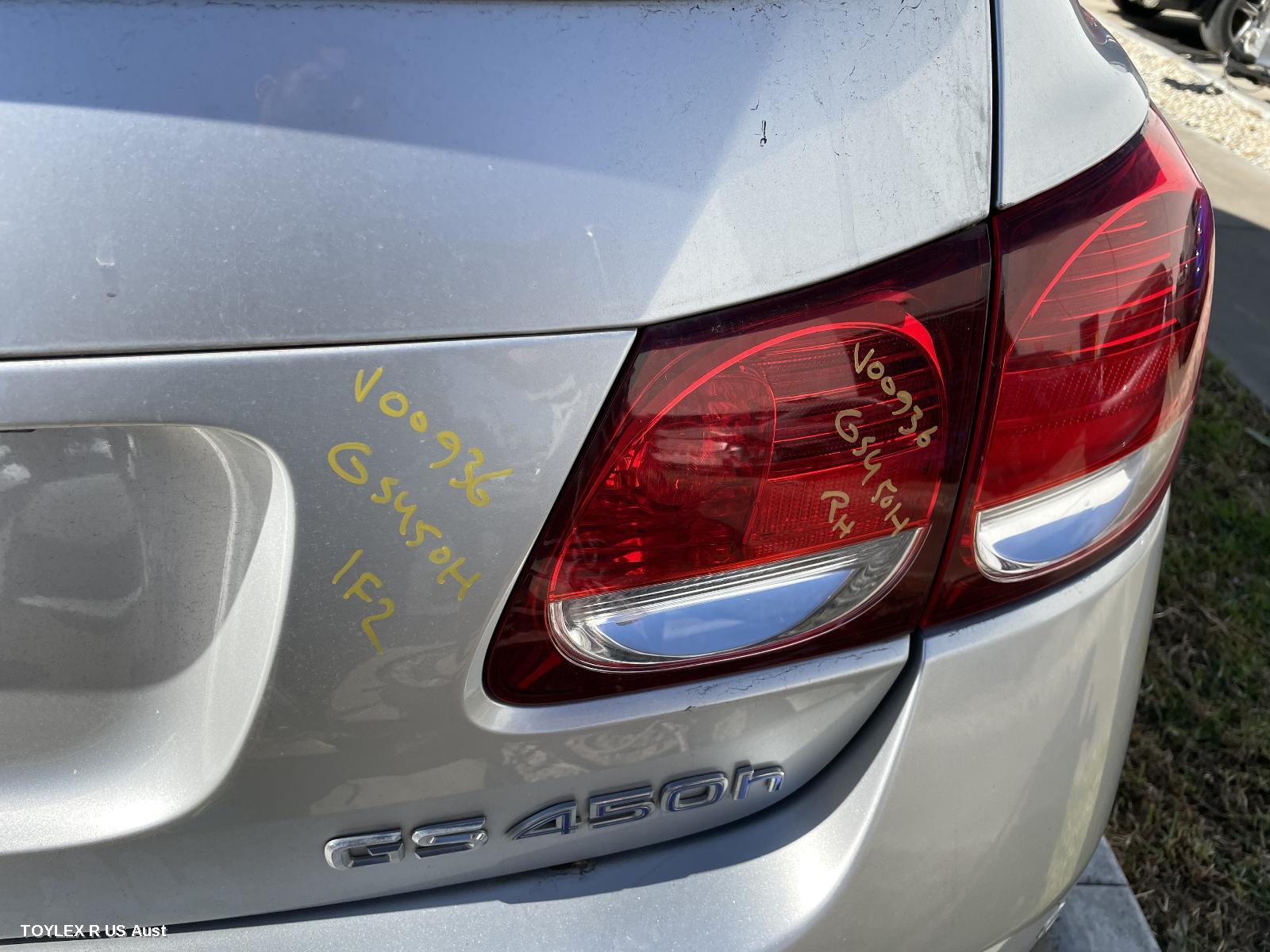 LEXUS GS 2007 Rear Garnish GS450H, BOOTLID LAMP (RH SIDE), 190 SERIES