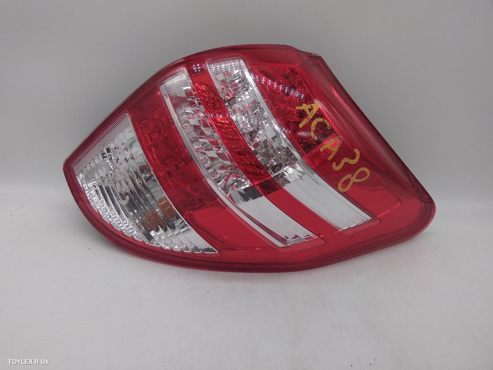 TOYOTA RAV4 2010 Right Taillight ACA33
