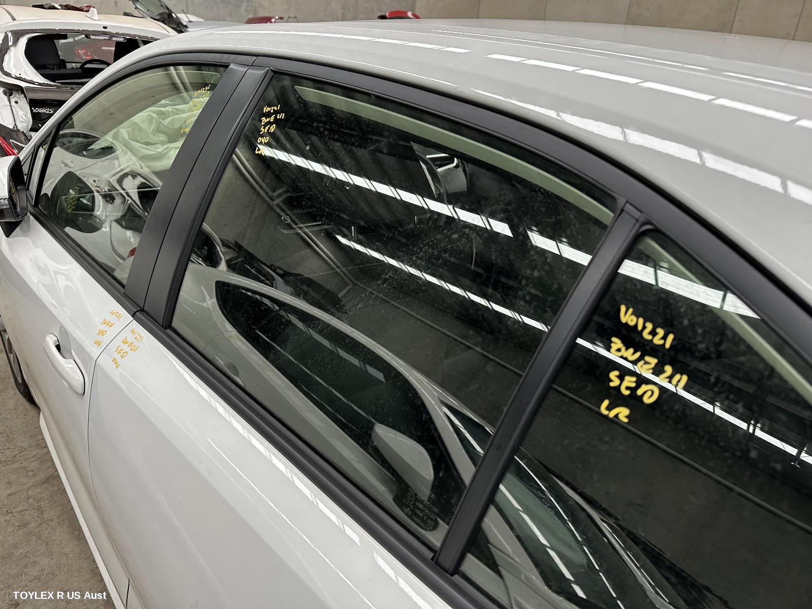 TOYOTA COROLLA 2022 Left Rear Door Window E210, SEDAN