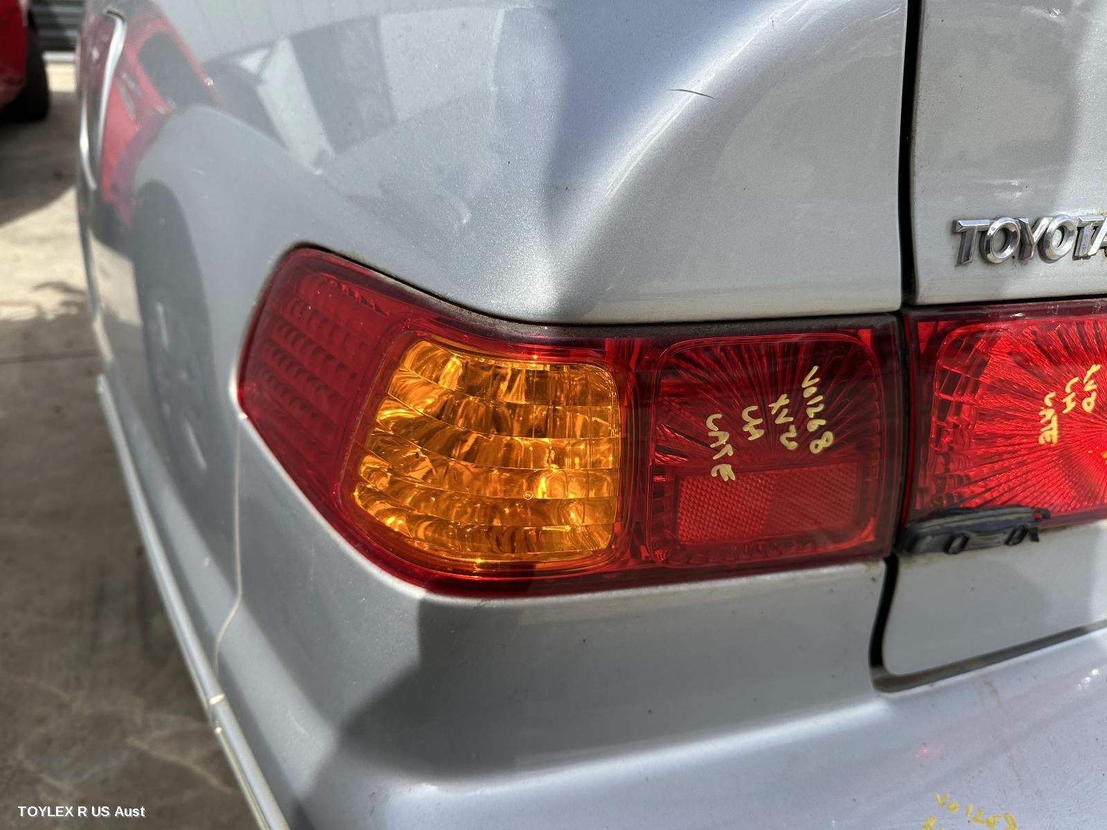 TOYOTA CAMRY 2001 Left Taillight SK20, SEDAN