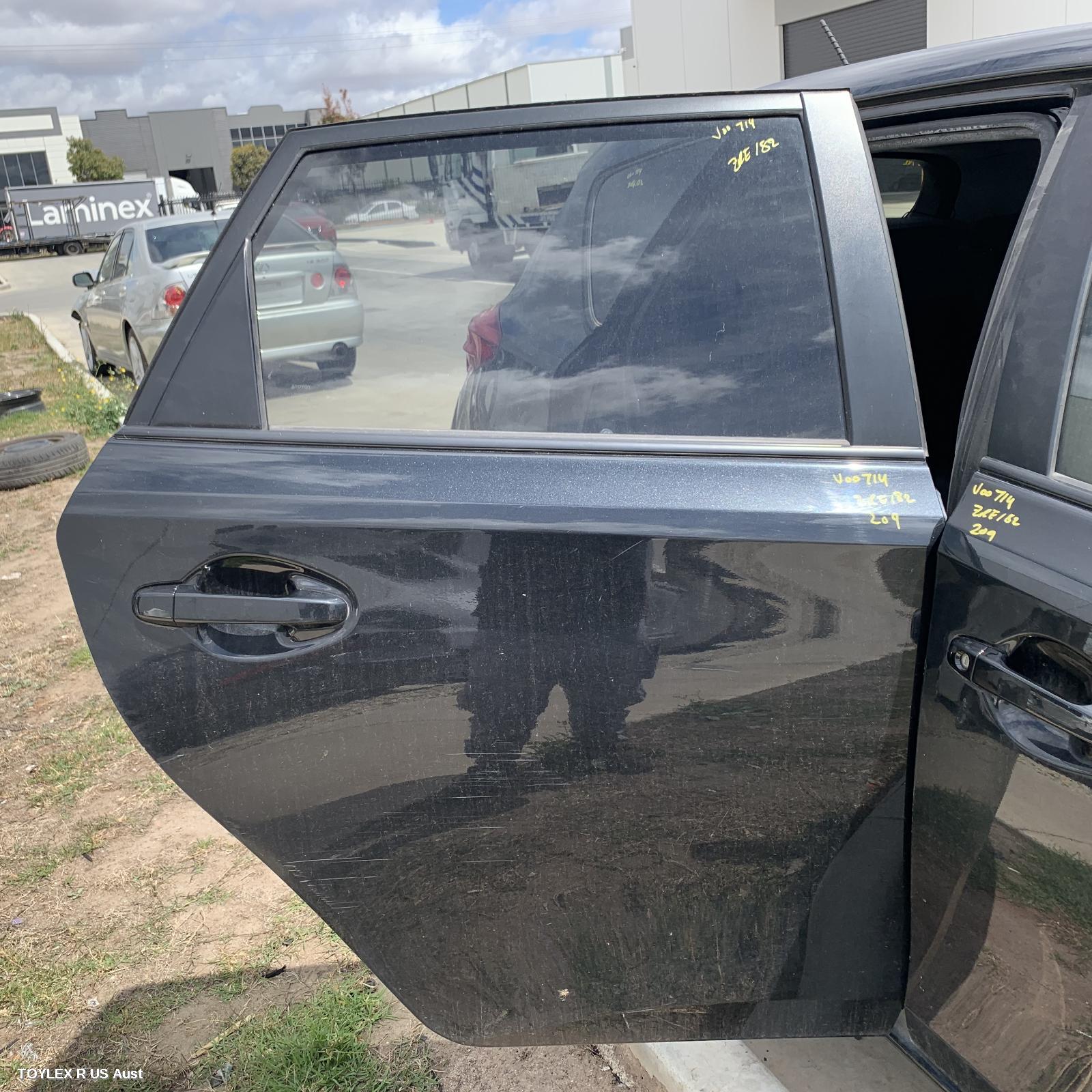 TOYOTA COROLLA 2013 Right Rear Door Sliding ZRE182R/ZWE186R, HATCH