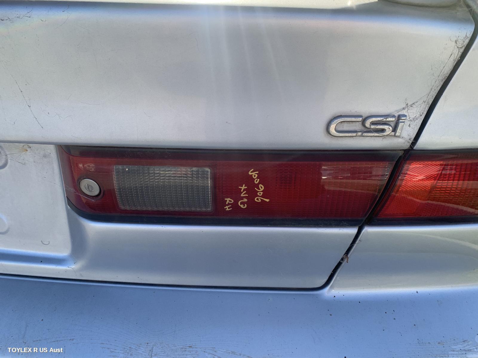 TOYOTA CAMRY 1997 Rear Garnish BOOTLID LAMP, RH SIDE, SK20