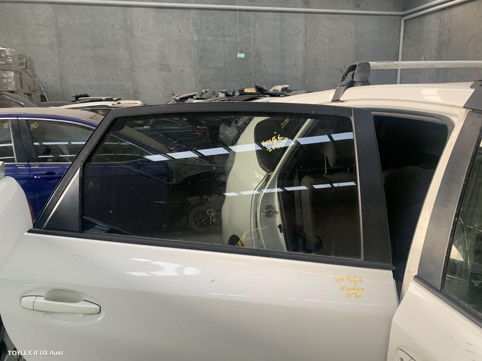 TOYOTA PRIUS 2012 Right Rear Door Window ZVW40R, PRIUS V