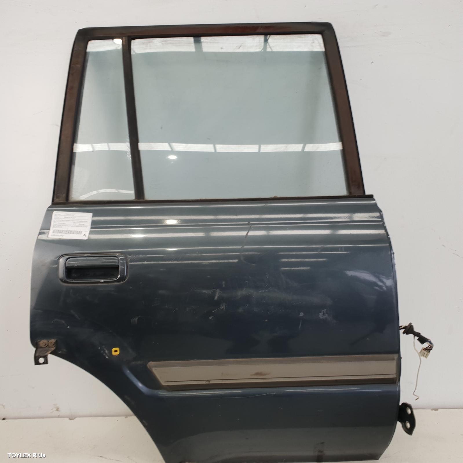 TOYOTA LANDCRUISER 1996 Right Rear Door Sliding 80 SERIES, FLARED, POWER WINDOW TYPE