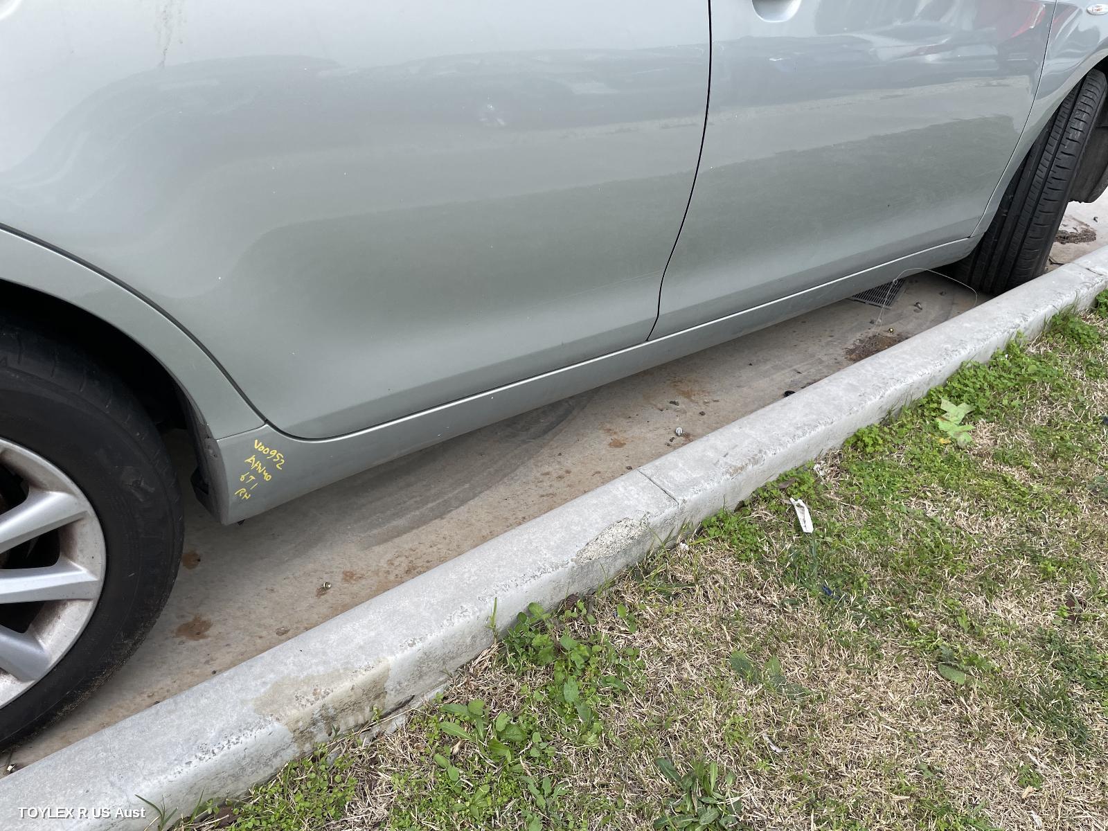 TOYOTA CAMRY 2010 Side Step/Skirt ACV40, RH SIDE