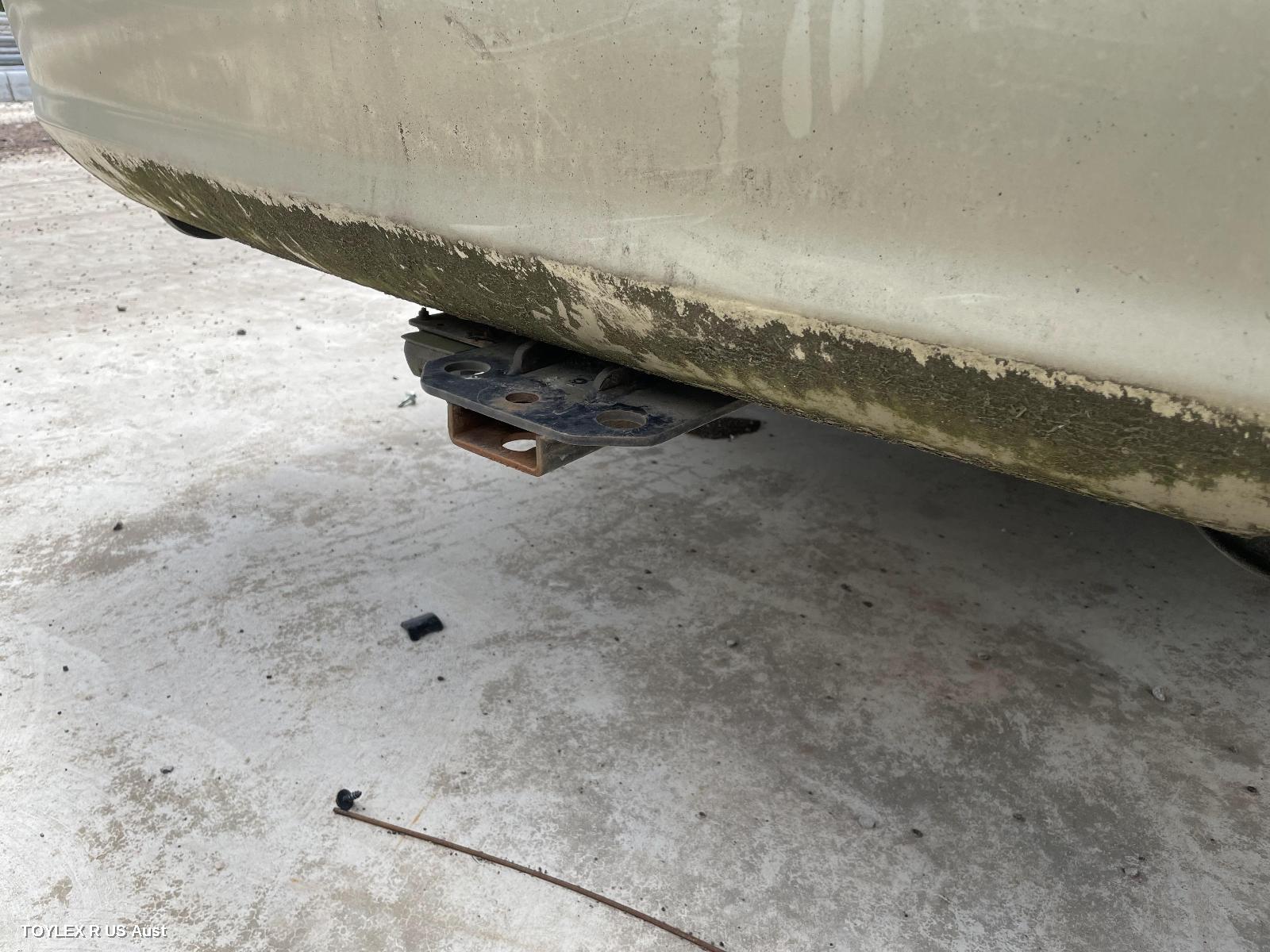 TOYOTA CAMRY 2004 Towbar SK36
