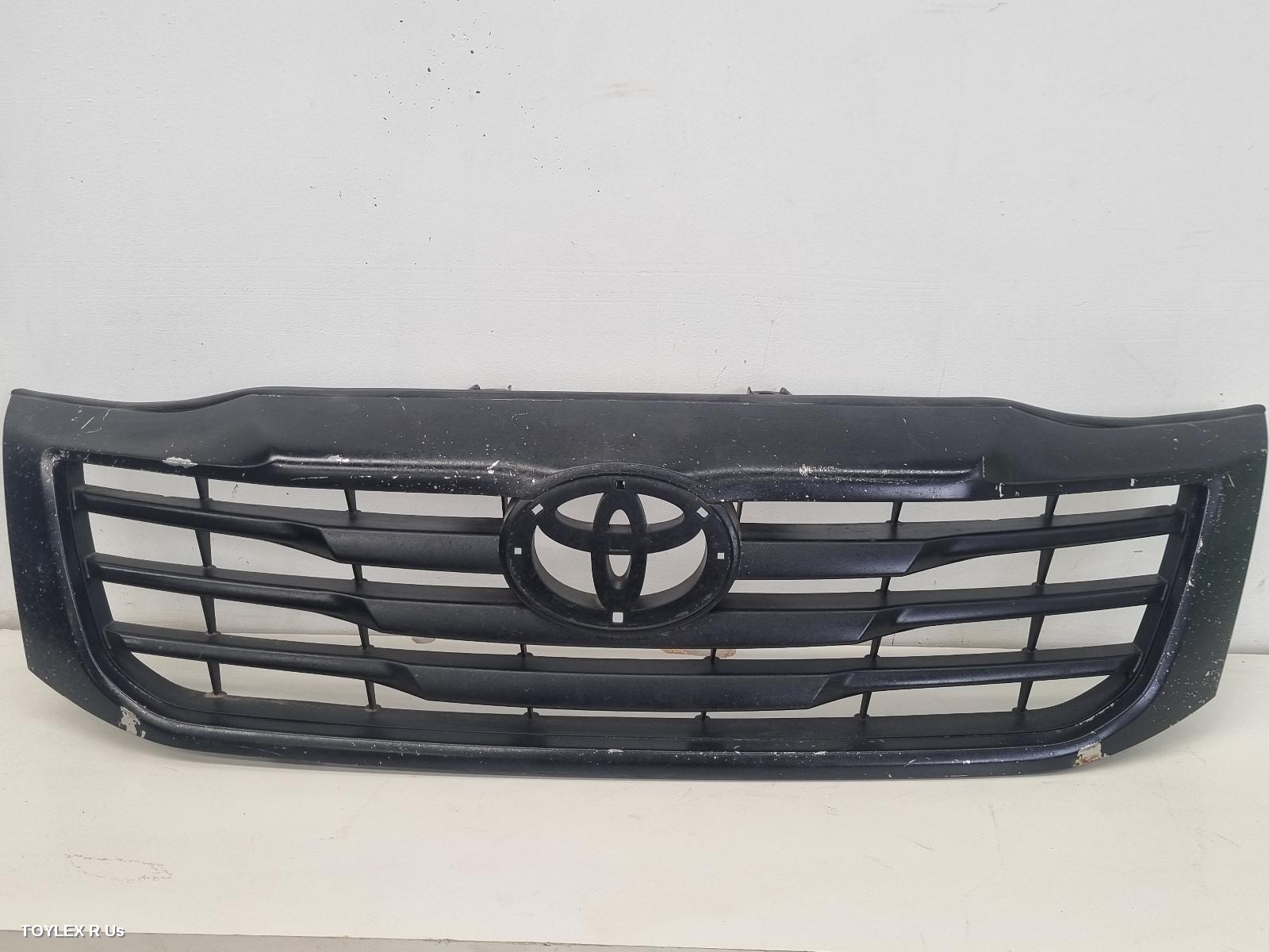 TOYOTA HILUX 2014 Grille RADIATOR GRILLE, SR