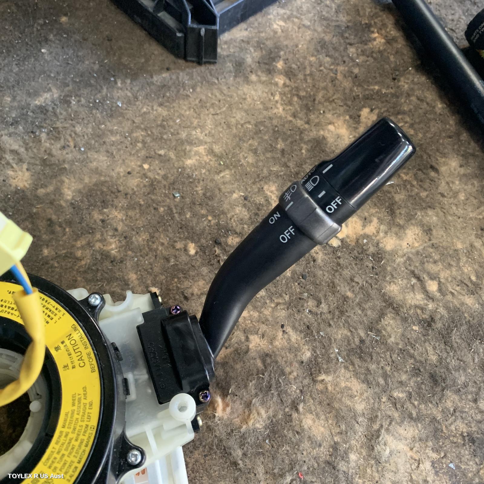 LEXUS IS200/IS300 2003 Combination Switch FLASHER SWITCH, IS200/IS300