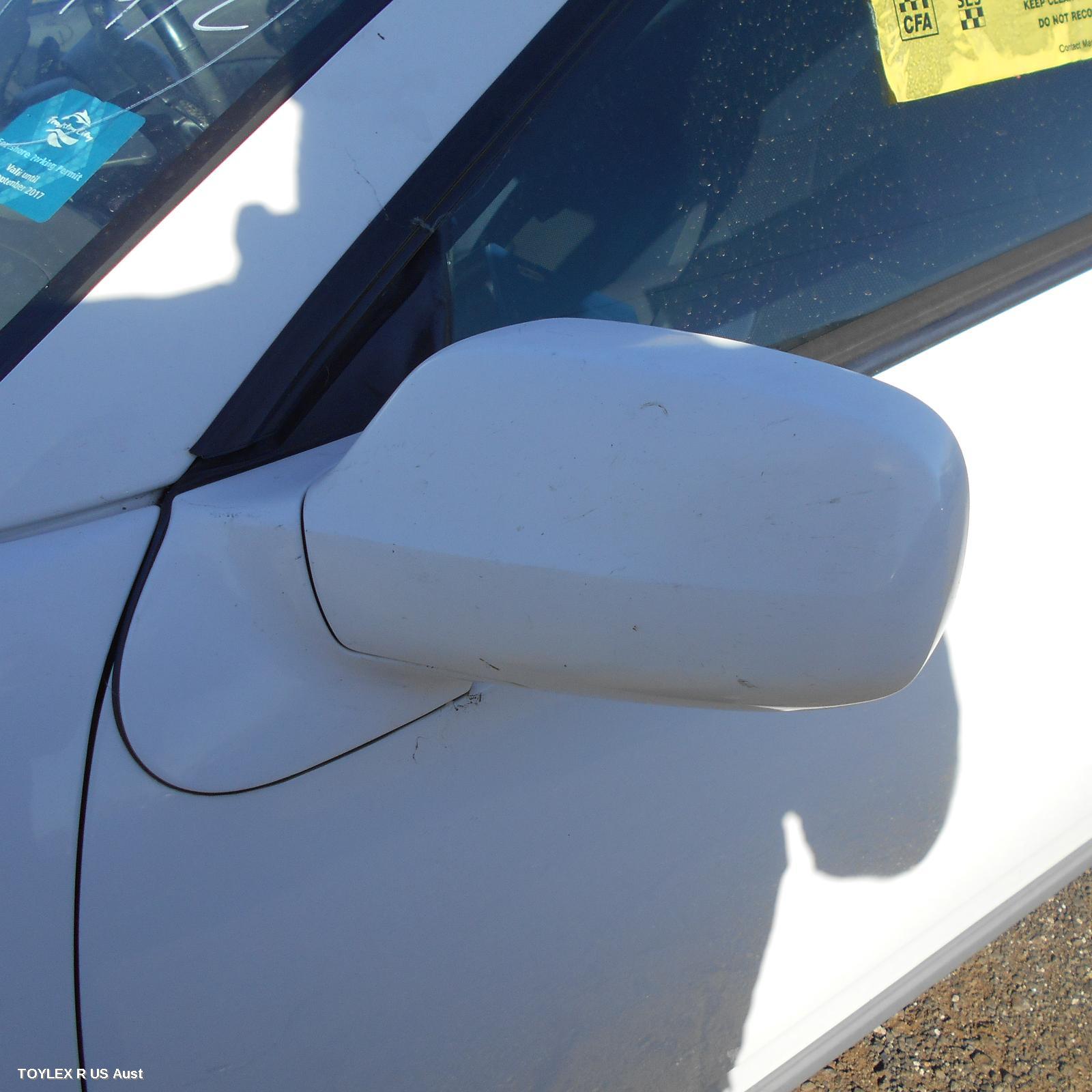 TOYOTA CELICA 2000 Left Door Mirror ZZT231, COLOUR CODED