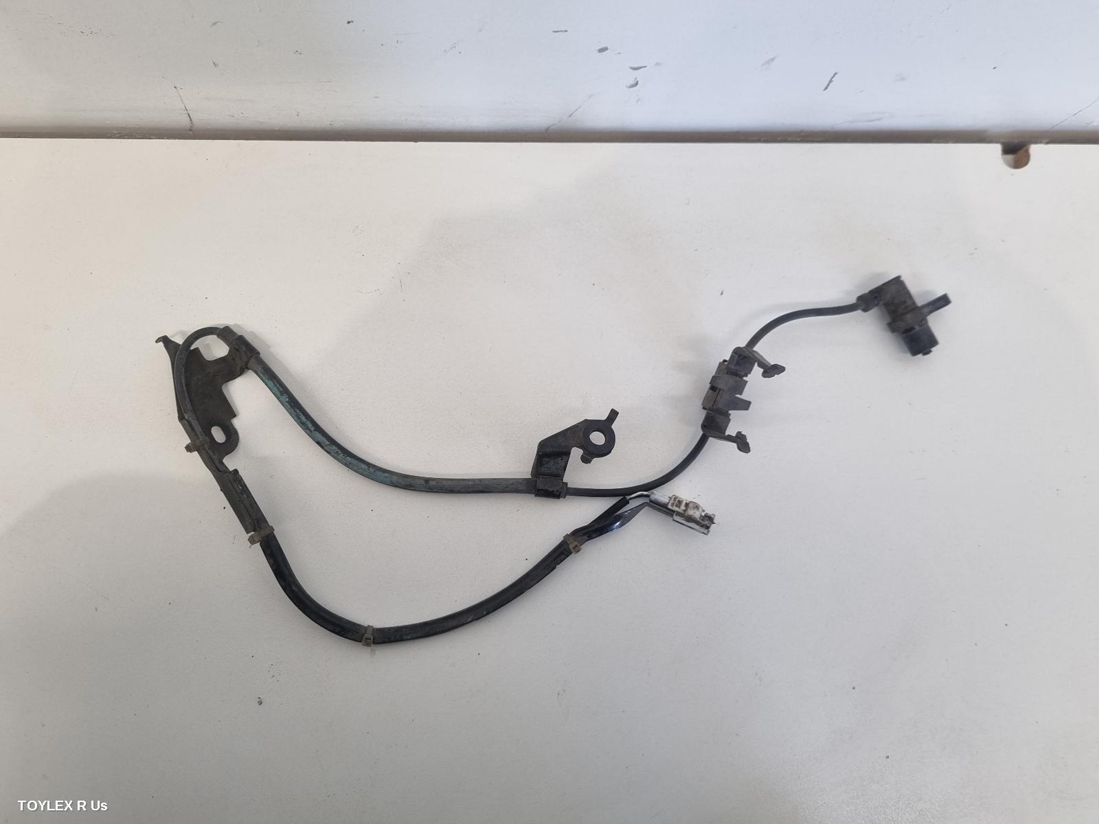 TOYOTA KLUGER 2004 Abs Sensor RH FRONT, MCU28R