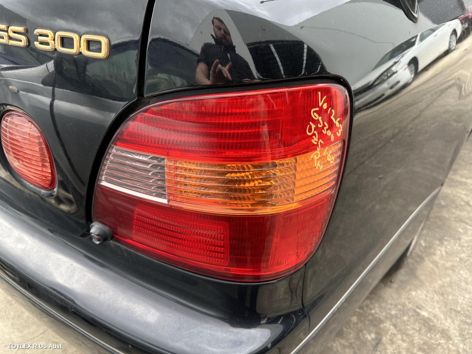 LEXUS GS 1998 Right Taillight