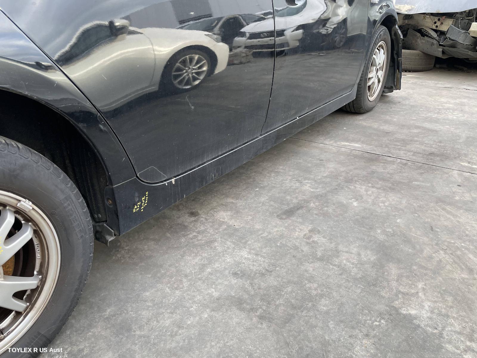 TOYOTA PRIUS 2010 Side Step/Skirt ZVW30R, RH SIDE