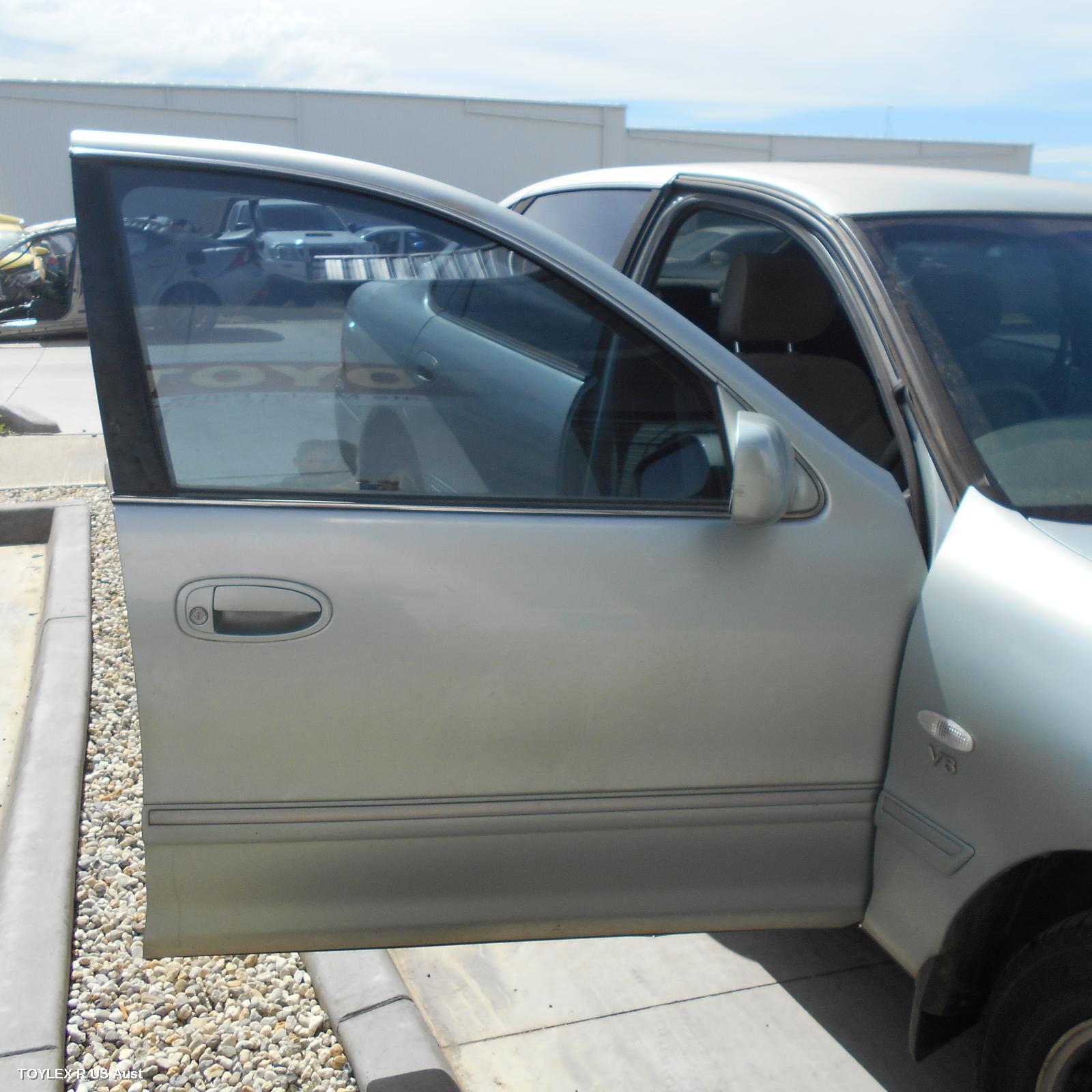 TOYOTA AVALON 2003 Right Front Door MCX10R