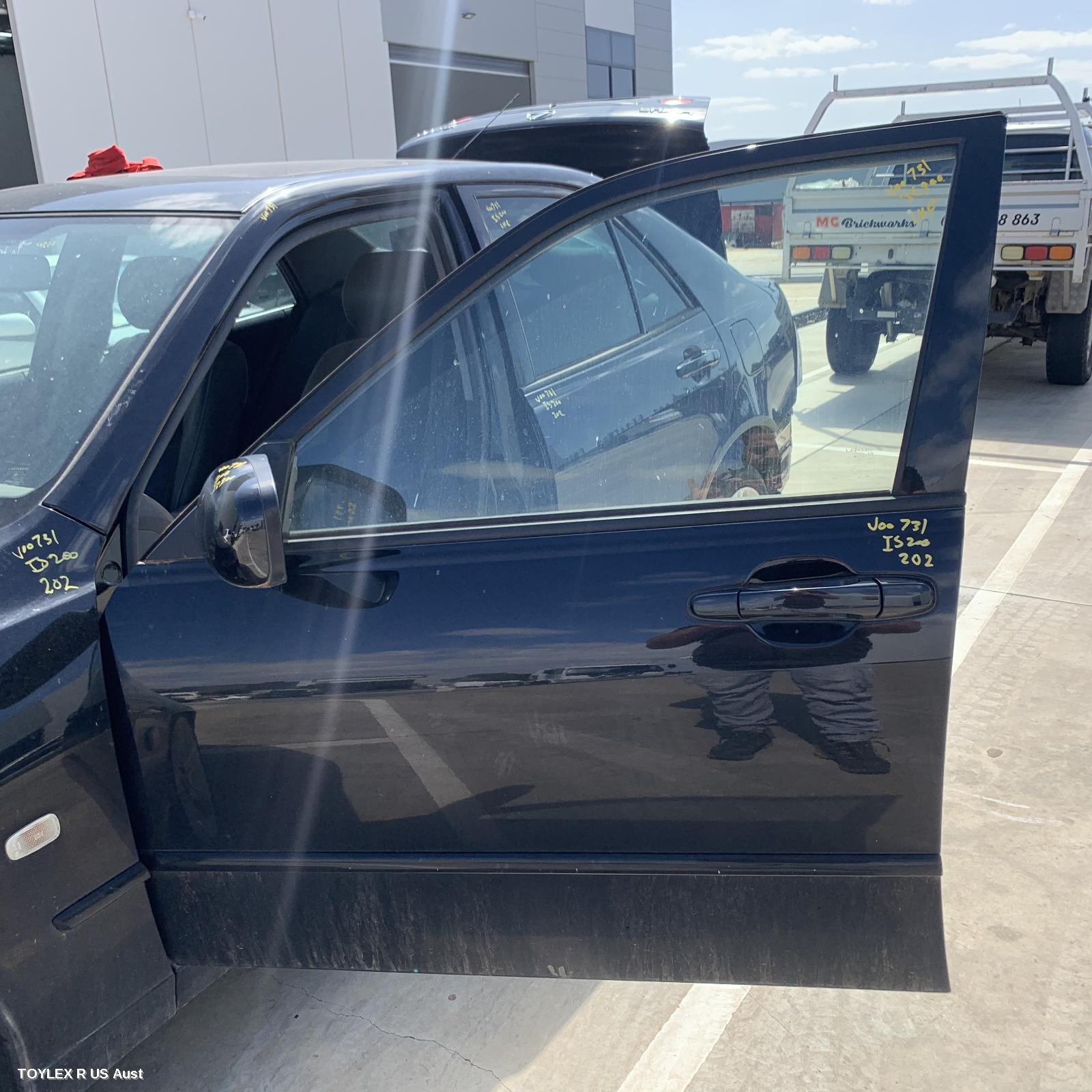 LEXUS IS200/IS300 2004 Left Front Door IS200/IS300