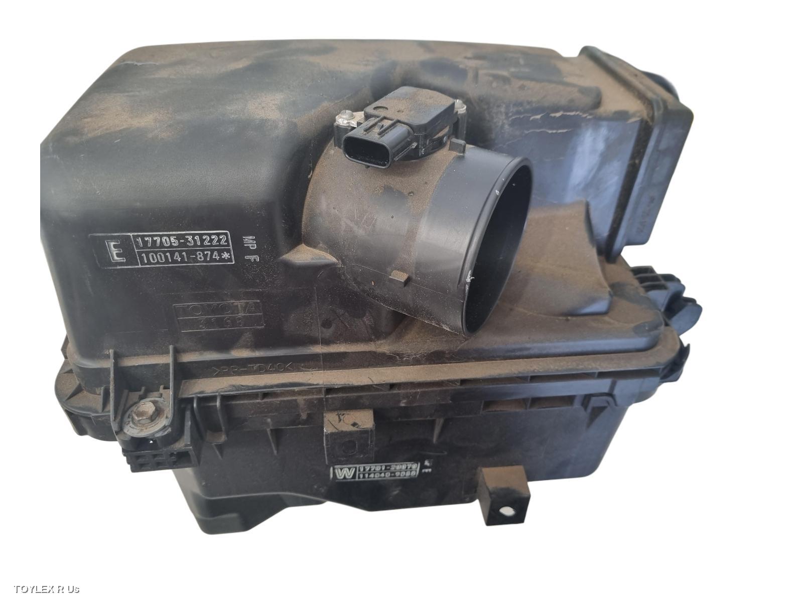 TOYOTA KLUGER 2011 Air Cleaner/Box AIR CLEANER, GSU40-GSU45