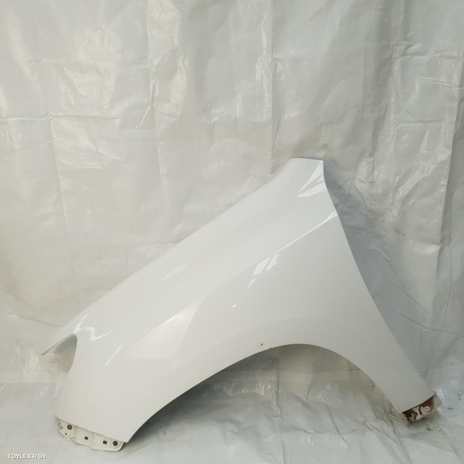 TOYOTA PRADO 2015 Left Guard 150 SERIES