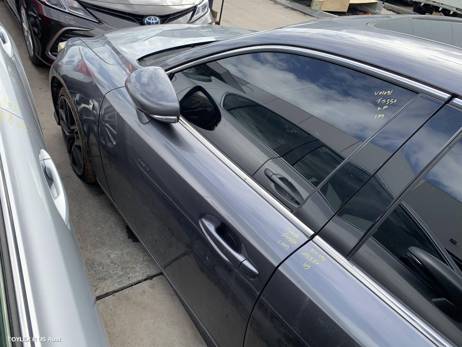 LEXUS IS SERIES 2013 Left Front Door XE30