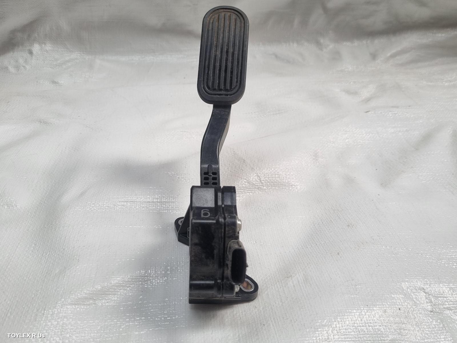 TOYOTA PRADO 2015 Pedal Assembly ACCELERATOR PEDAL, 150 SERIES