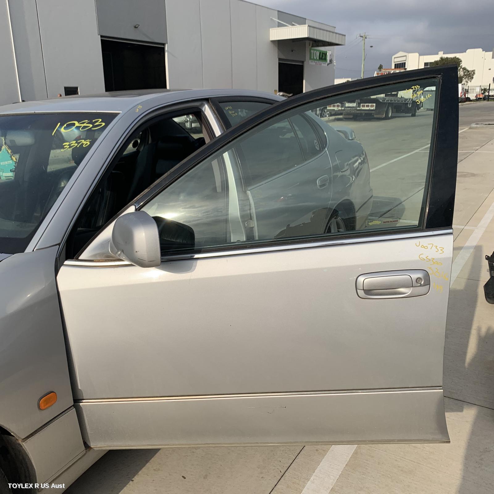 LEXUS GS 1999 Left Front Door
